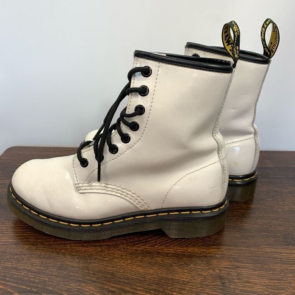 Dr Martens Women's Lace Up Block Heel Ankle Combat Boots White Black Size 6 - Picture 8 of 12